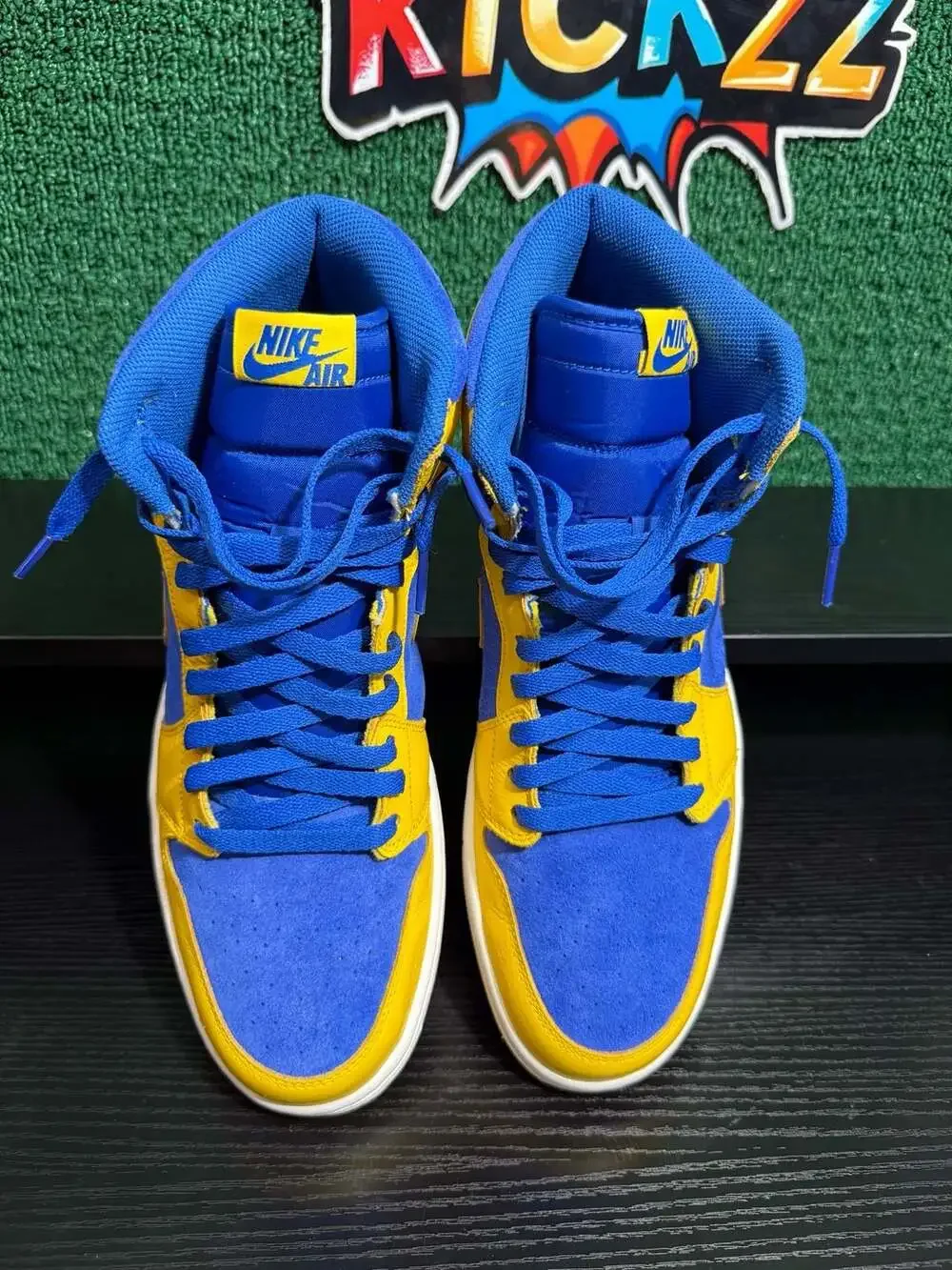 Air Jordan 1 Retro High OG Laney Men’s Size 12 Pre-Owned: Excellent